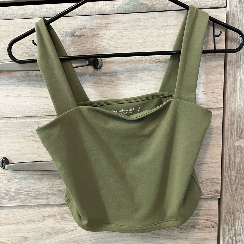 Abercrombie and Fitch cropped tank